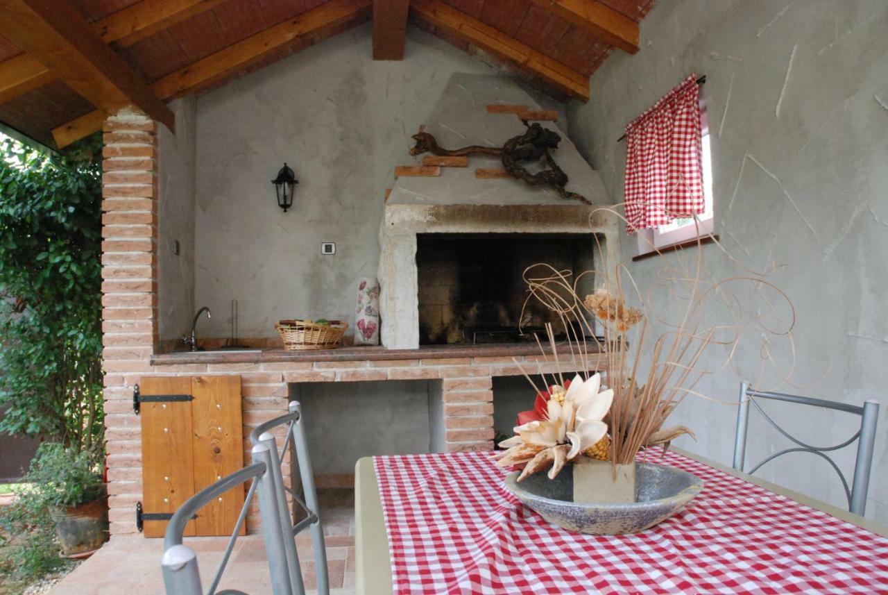 Apartmani Radin Rosini エクステリア 写真